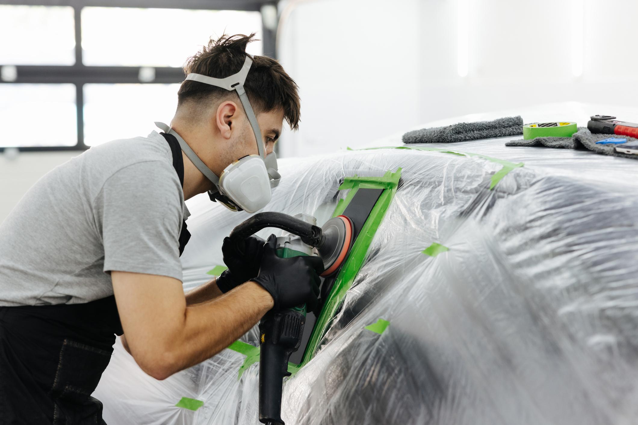 Sanding Discs, Sheets, Strips or Rolls? IPS Paint Guide Compares Formats